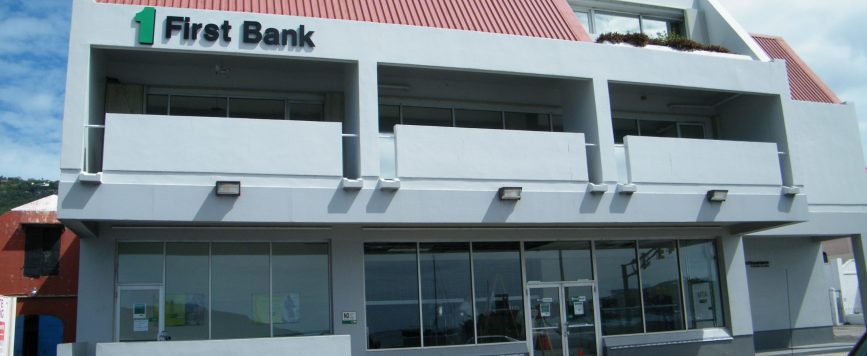 FirstBank establece moratorias automáticas para sus préstamos