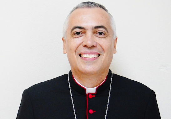 Todavía está perplejo el obispo destituido de Arecibo al cumplirse un año