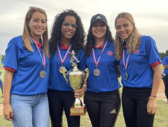 Puerto Rico obtiene plata en primera Copa del Caribe de béisbol femenino