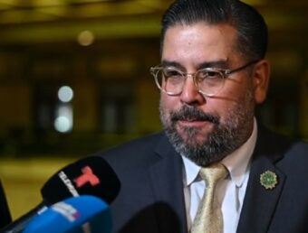 “Tatito” Hernández le dice al gobernador las medidas que debería incluir en la Sesión Extraordinaria