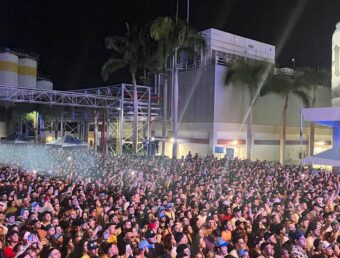 Más de 7 mil personas acuden a Cervecera de Puerto Rico para evento musical de Eladio Carrión