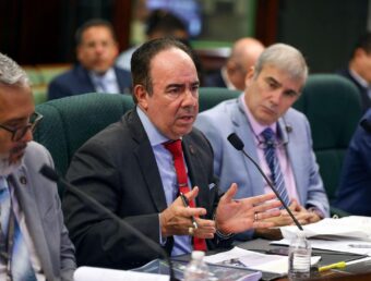 Presidente UPR dice que el presupuesto no le da