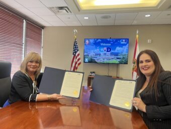 CUD firma acuerdo que facilita el intercambio empresarial entre Puerto Rico y Orlando, Florida