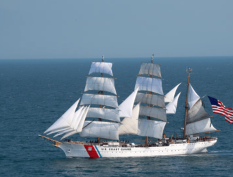 Barco Eagle de la Guardia Costera de EE.UU. visitará San Juan, Puerto Rico