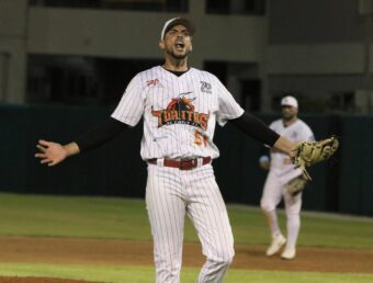 Se reanudan las series finales de sección en la Liga de Béisbol Superior Doble A