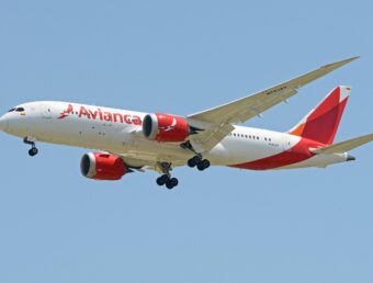 Avianca incrementa vuelos entre Medellín y San Juan con impacto económico de 15.4 millones de dólares